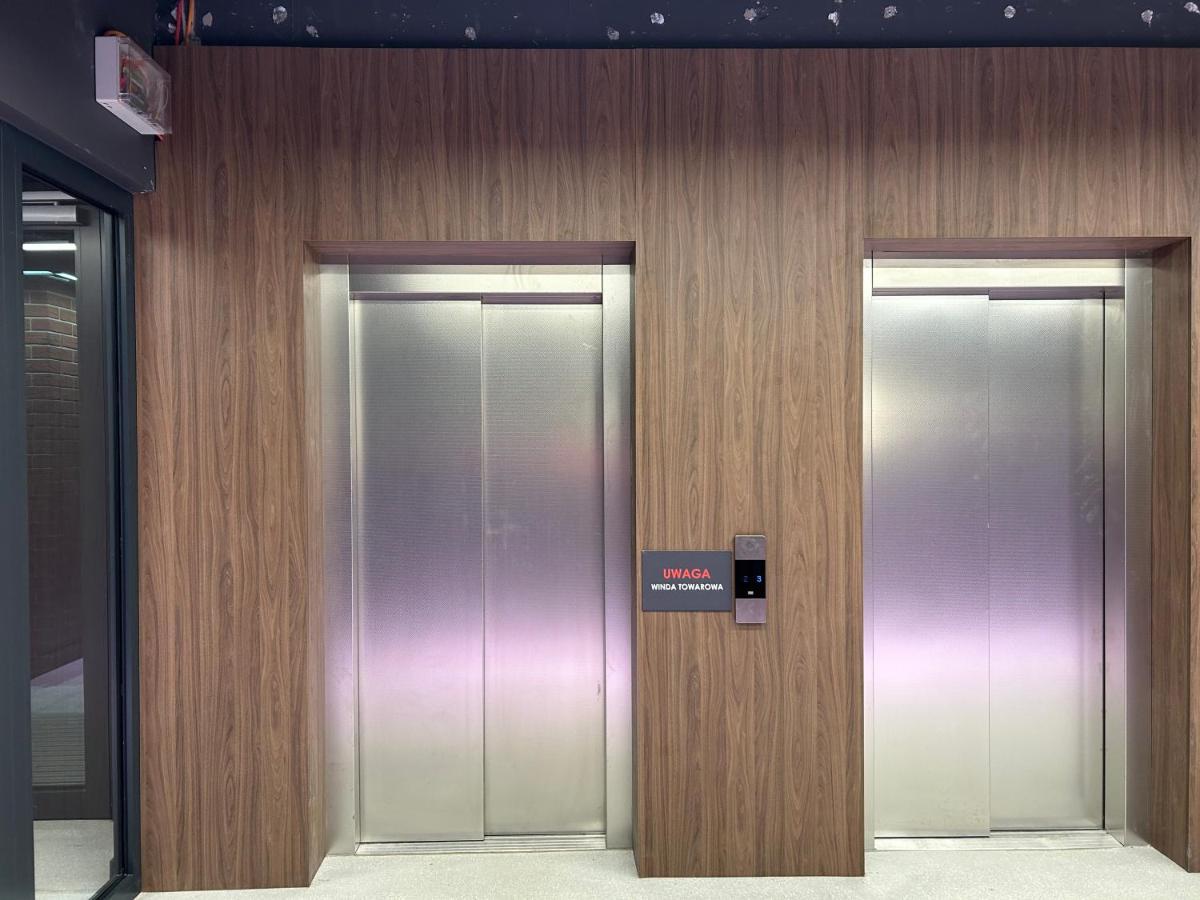 Apartamenty Pl. Wolnosci 6 Poznań Exteriör bild