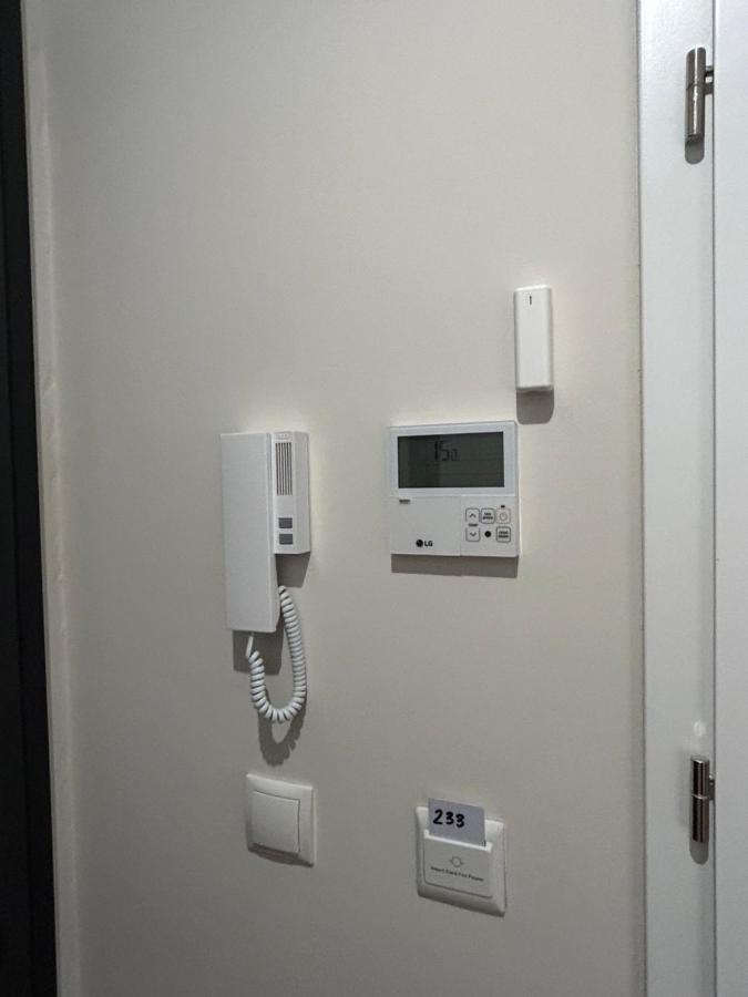 Apartamenty Pl. Wolnosci 6 Poznań Exteriör bild
